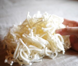 U字枕素材ラテックスチップ