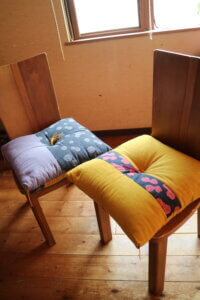 綿を打ち直して座布団にリメイク